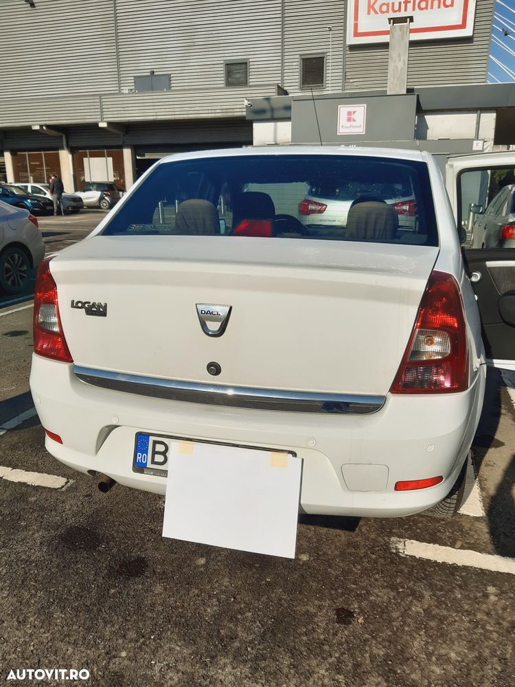 Dacia Logan 1.2 16V Laureate - 5