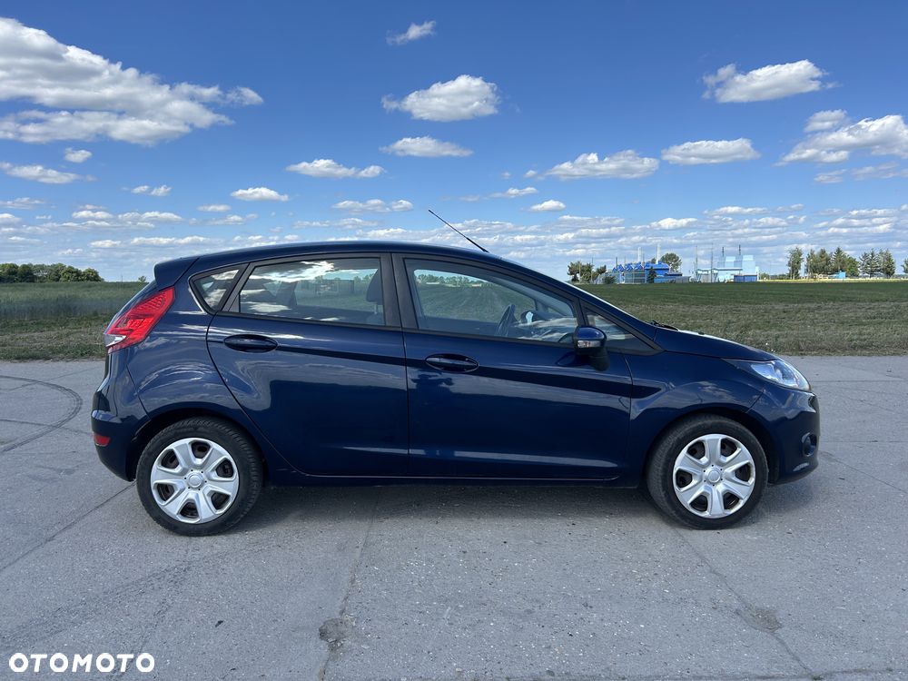 Ford Fiesta 1.25 Silver X plus EU5 - 9