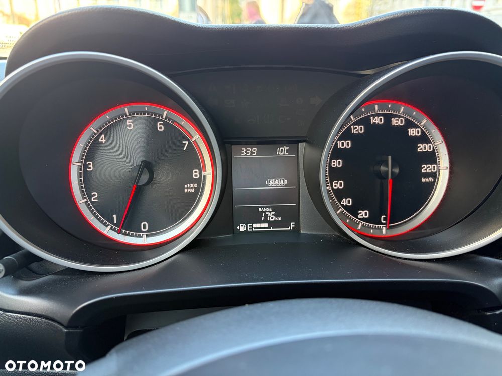 Suzuki Swift 1.2 Premium - 21