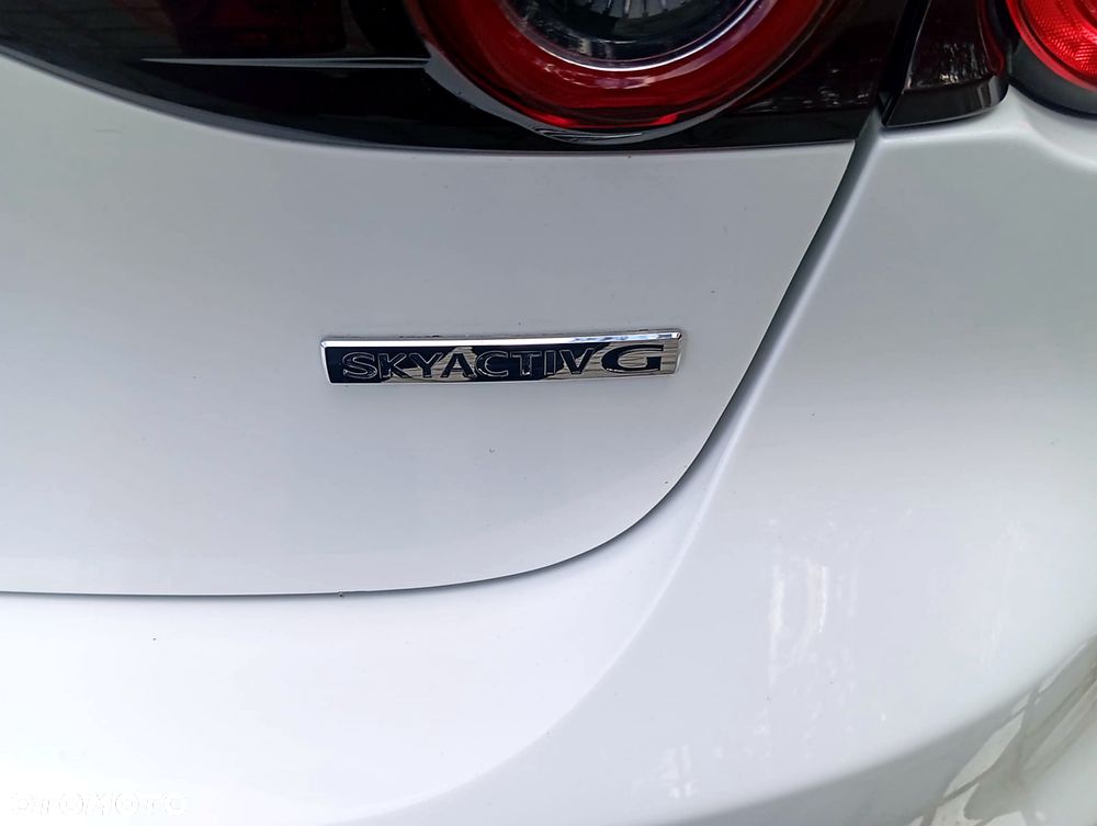 Mazda 3 e-SKYACTIV-G 122 M HYBRID HOMURA - 13
