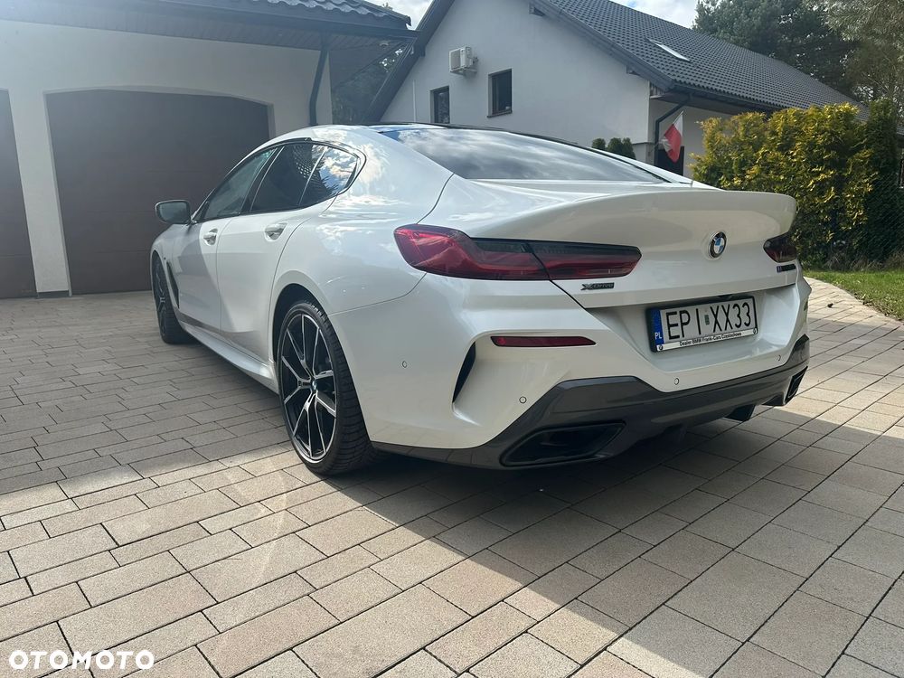 BMW Seria 8 - 11