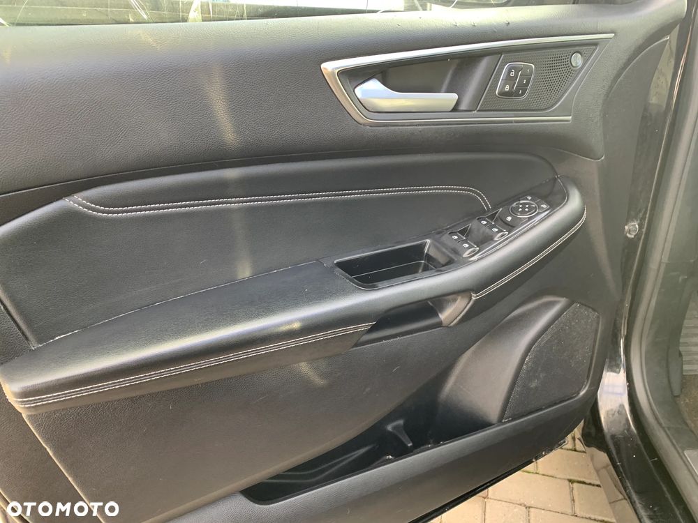 Ford Edge 2.0 EcoBlue Bi-Turbo 4x4 Titanium - 18