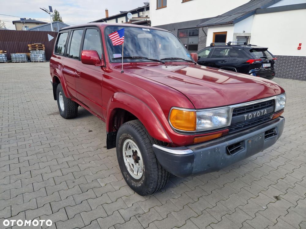 Toyota Land Cruiser - 12