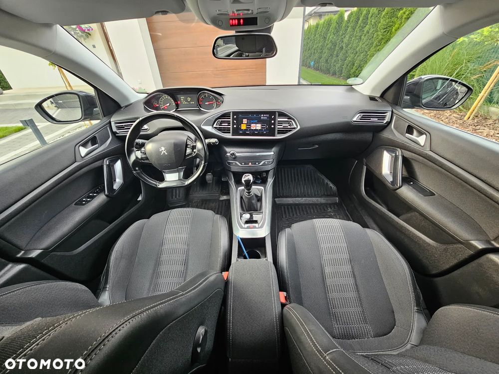 Peugeot 308 BlueHDi 130 Stop & Start Allure - 6