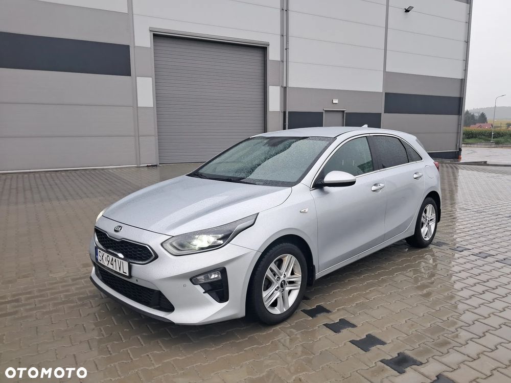 Kia Ceed - 13
