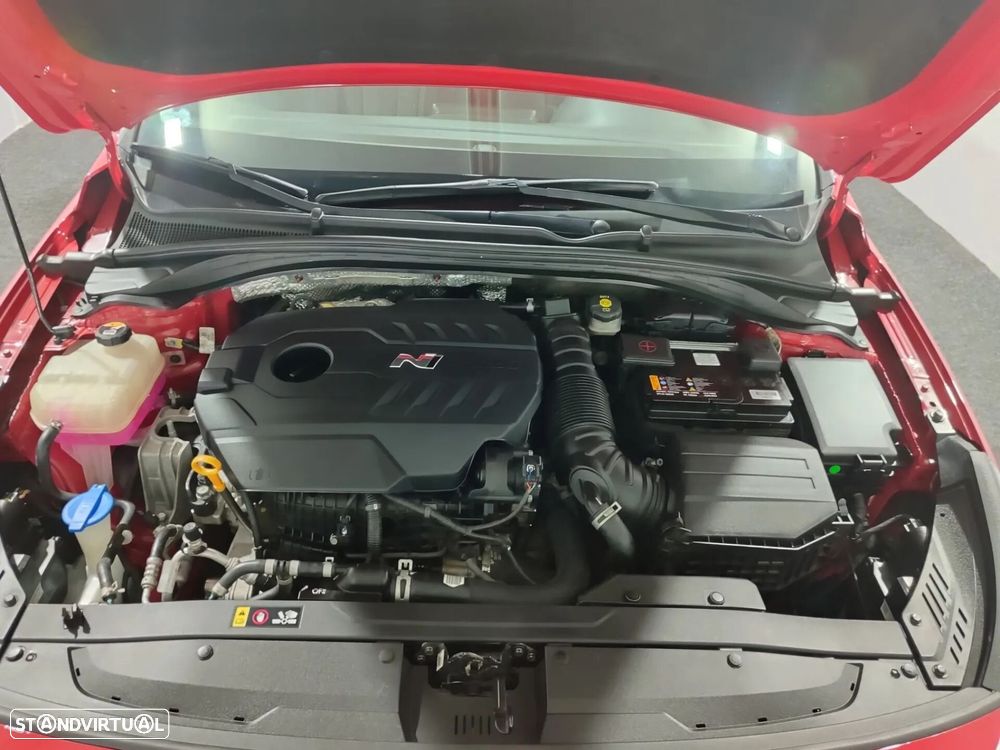 Hyundai i30 N 2.0 T-GDi Pack Performance 8DCT - 39