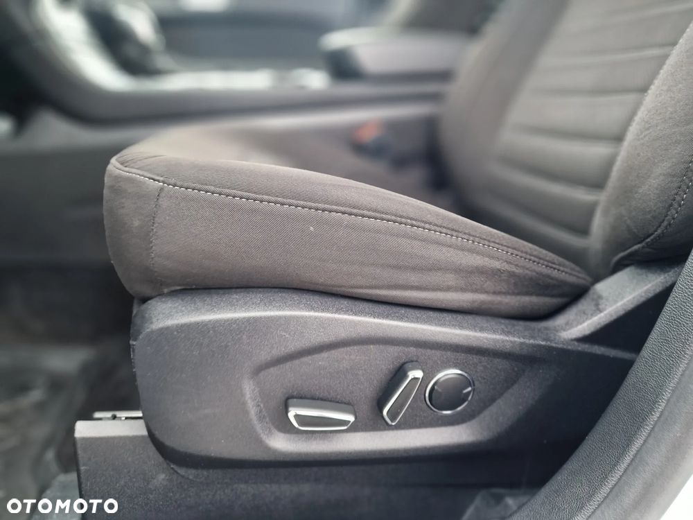 Ford Galaxy 2.0 TDCi 4WD Titanium PowerShift - 26