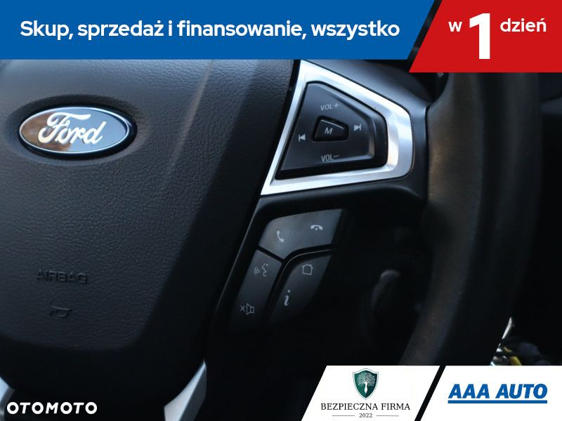 Ford Mondeo - 17