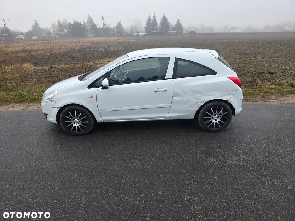 Opel Corsa 1.2 16V Easytronic Cosmo - 7