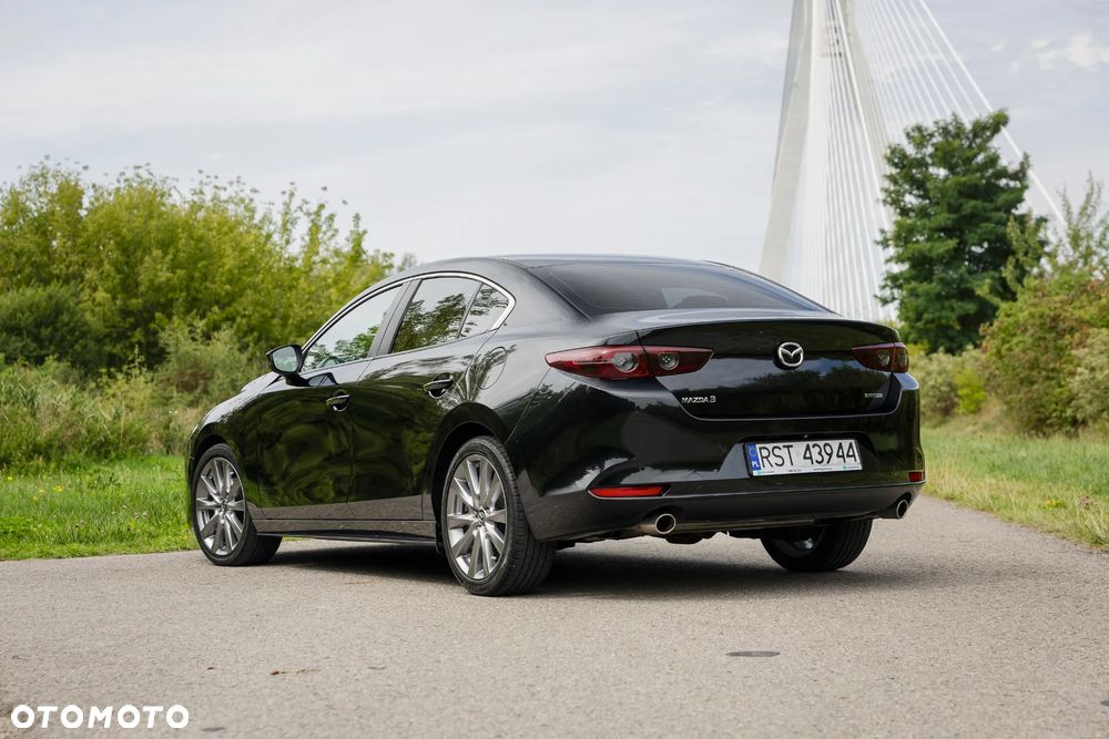 Mazda 3 - 10