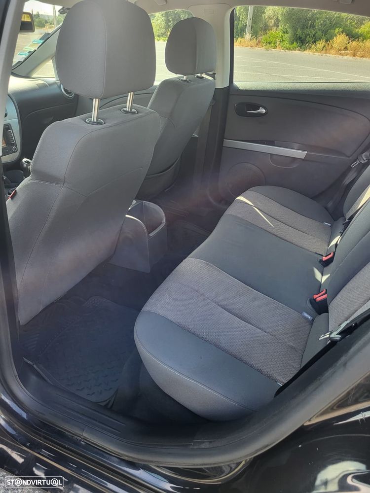 SEAT Leon 1.9 TDI Ecomotive Reference - 13