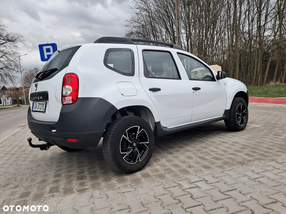 Dacia Duster 1.6 16V 4x2 Essentiel - 6