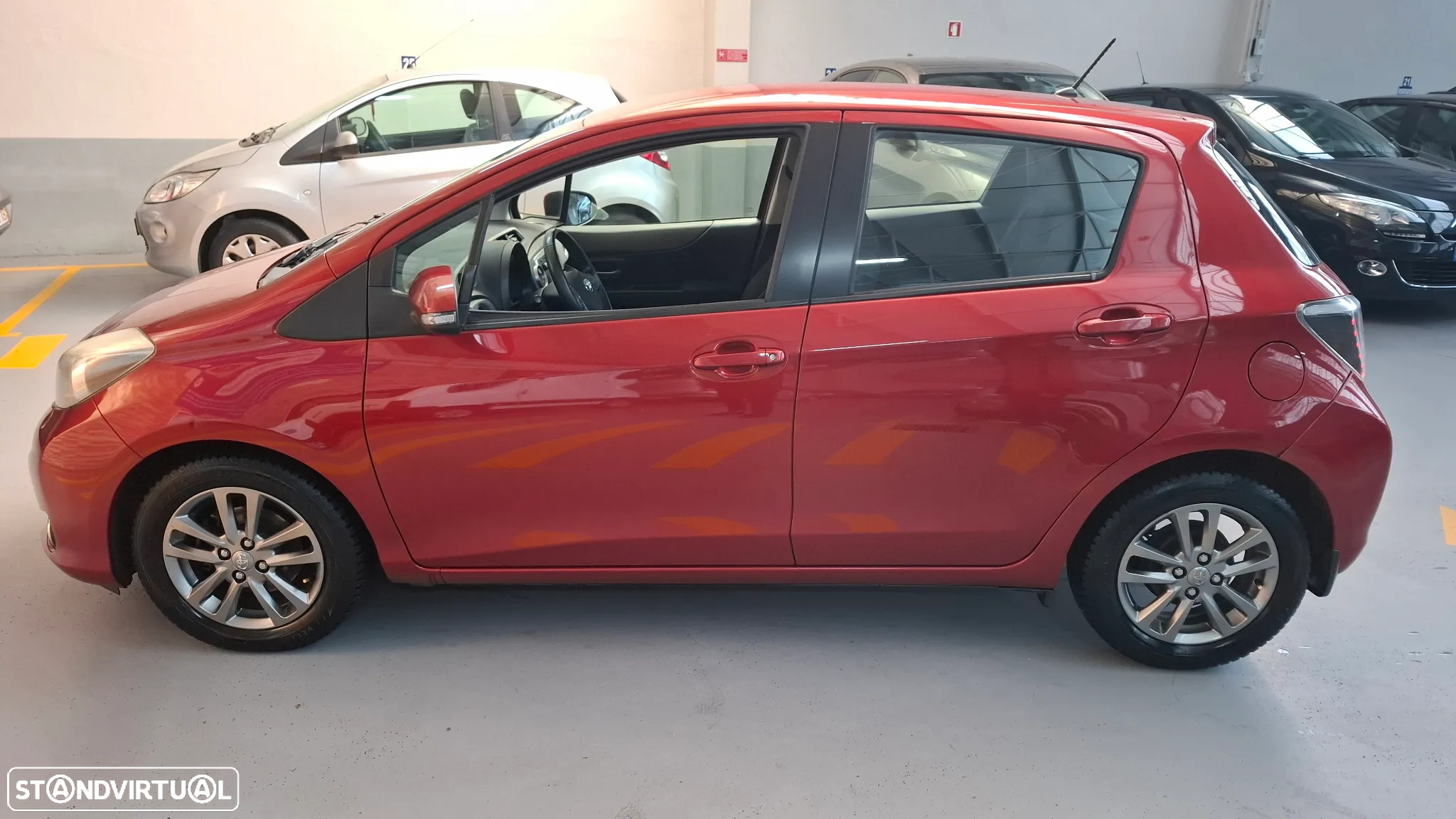 Toyota Yaris 1.4 D-4D Comfort+P.Style - 8