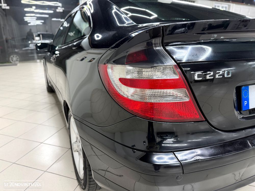 Mercedes-Benz C 220 CDi Sport Coupé Classic - 8