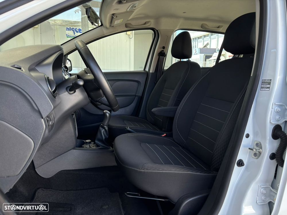 Dacia Sandero - 5