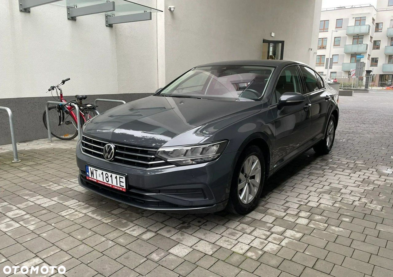 Volkswagen Passat 2.0 TDI EVO Essence DSG - 1