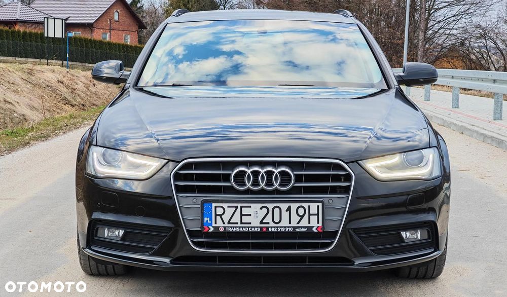 Audi A4 Avant 2.0 TDI ultra DPF Ambiente - 2