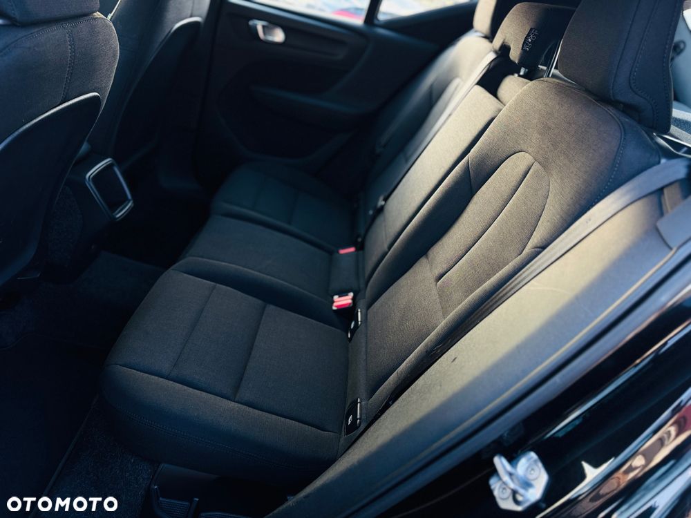 Volvo XC 40 D3 Momentum Pro - 13