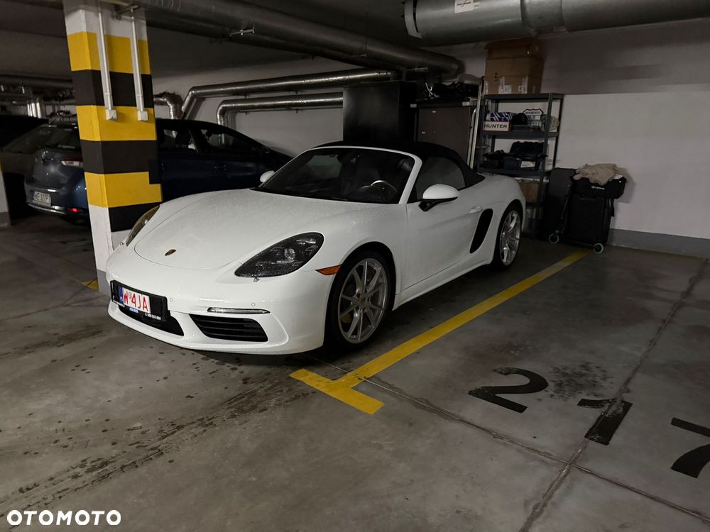 Porsche Boxster - 25