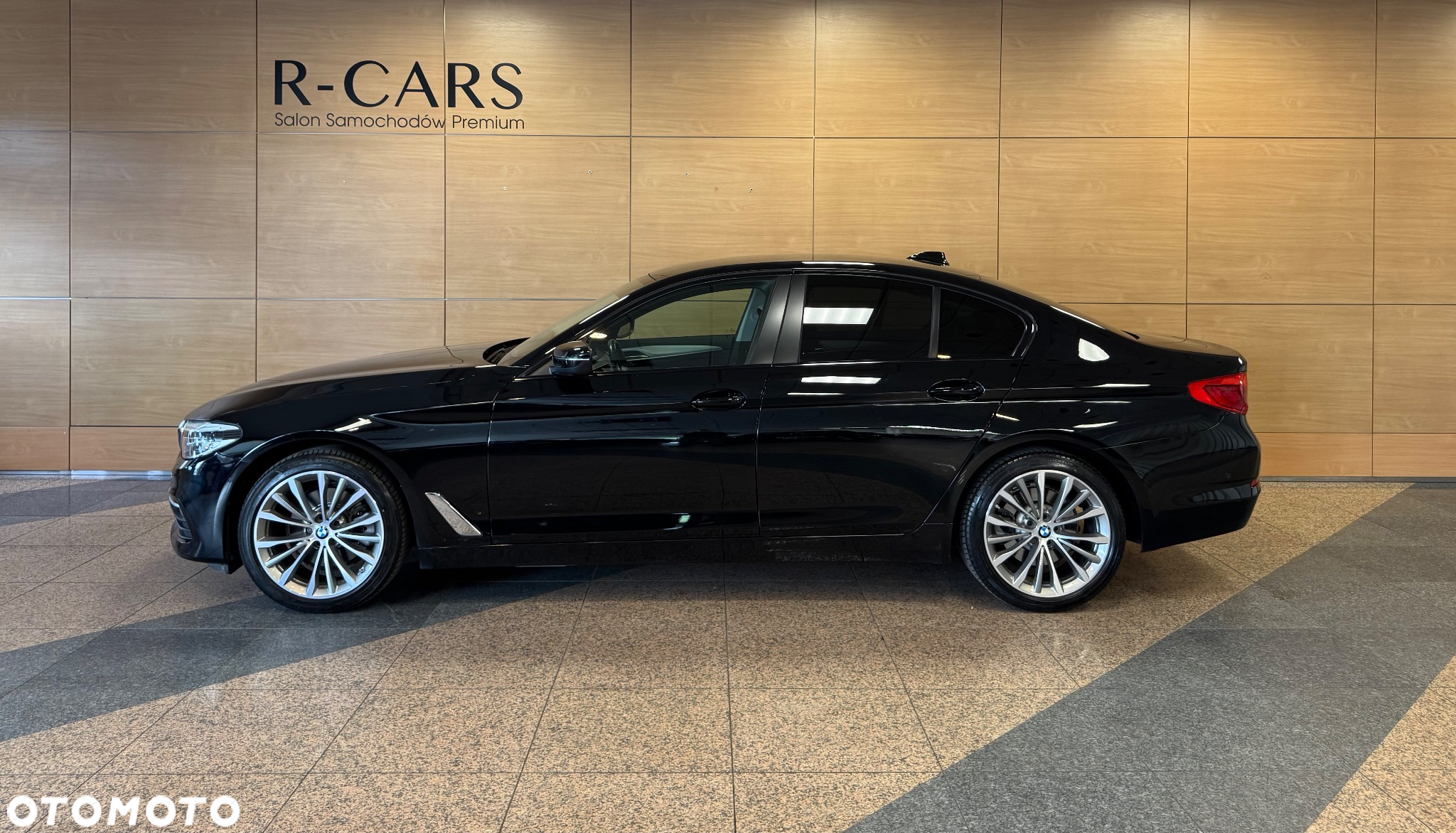 BMW Seria 5 520d xDrive - 3
