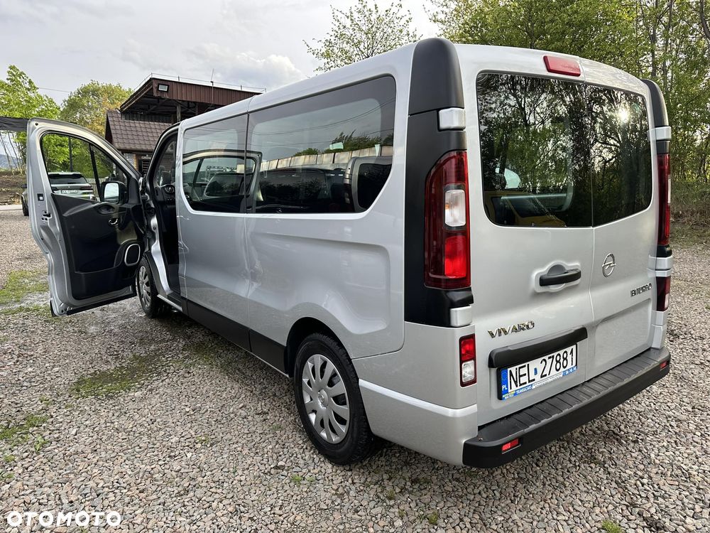 Opel Vivaro - 32