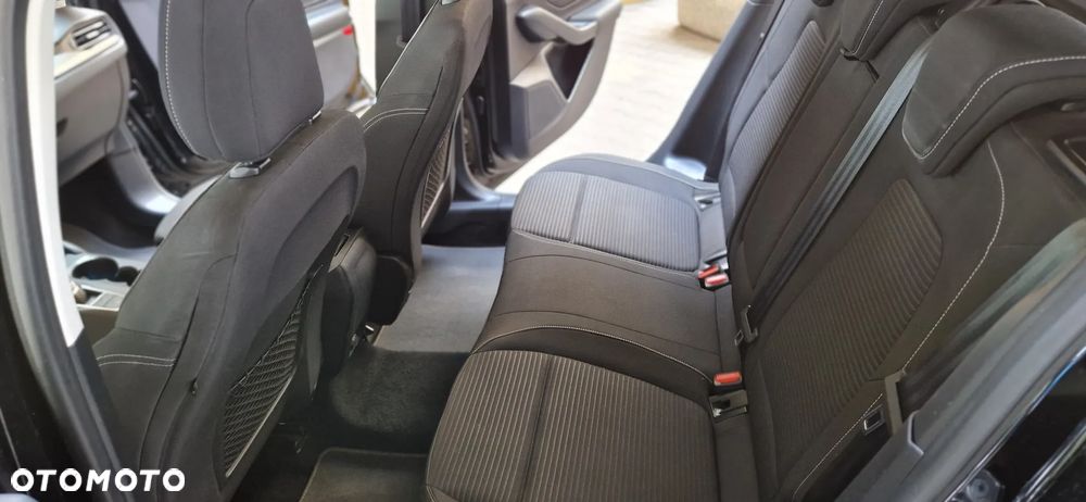 Ford Focus 2.0 EcoBlue Titanium - 21