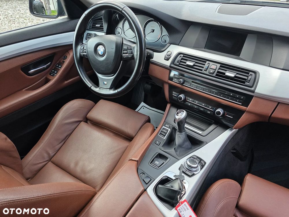 BMW Seria 5 - 28