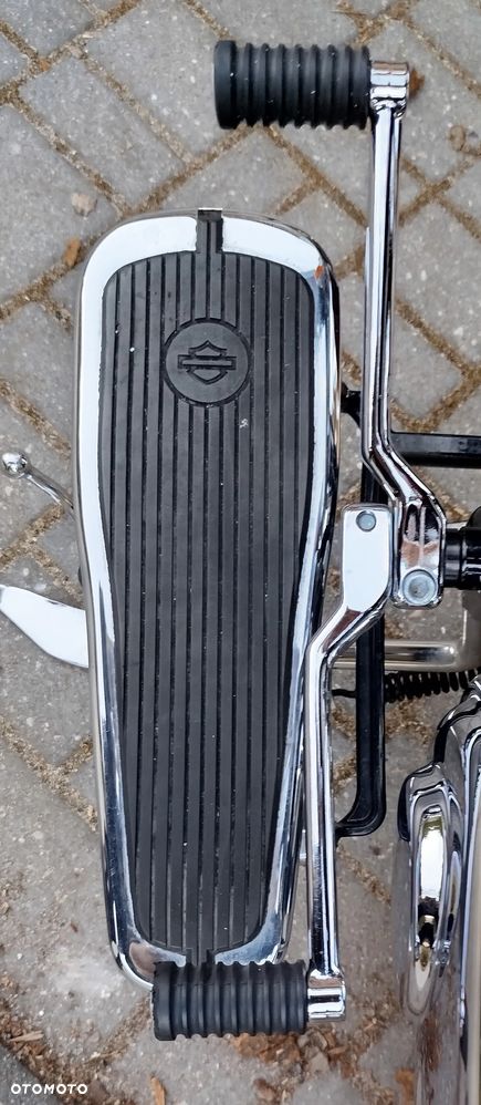 Harley-Davidson Softail Deluxe - 14