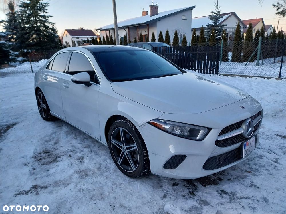 Mercedesbenz Klasa A 220 2022