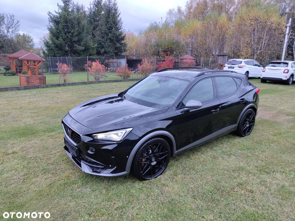 Cupra Formentor 2.0 TSI 4Drive DSG VZ Black Edition - 3