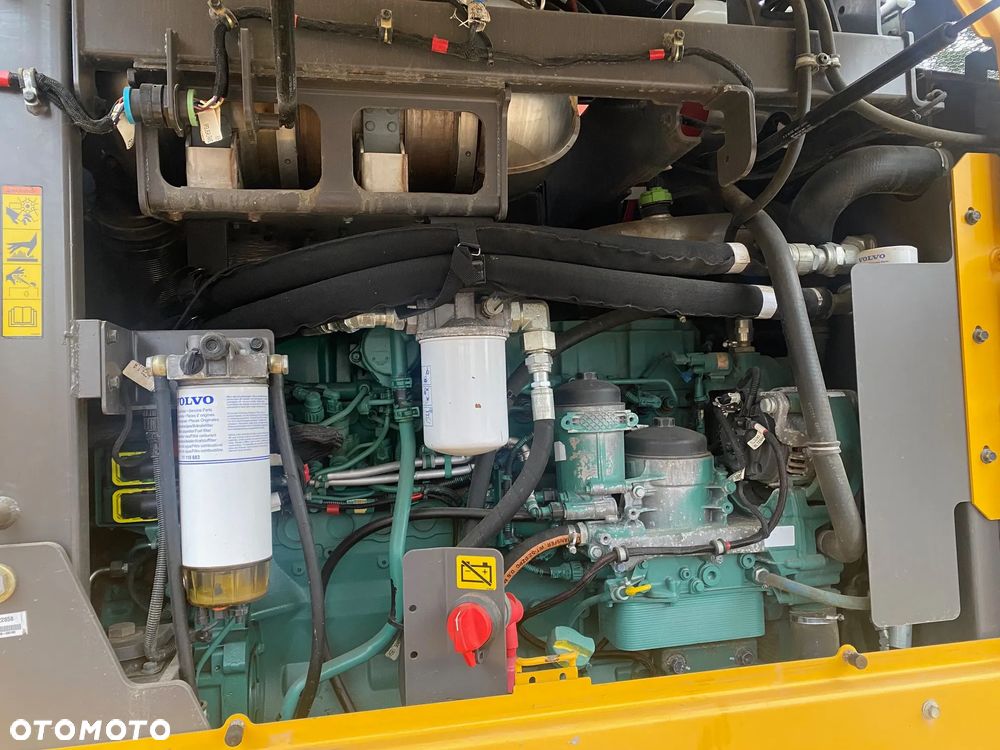 Volvo G946C, 2015 ROK, SYSTEM TRIMBLE 3D + TACHIMETR, NAPĘD 6X6, JOYSTICKI, ZRYWAK, PRZEDNI PŁUG, - 10