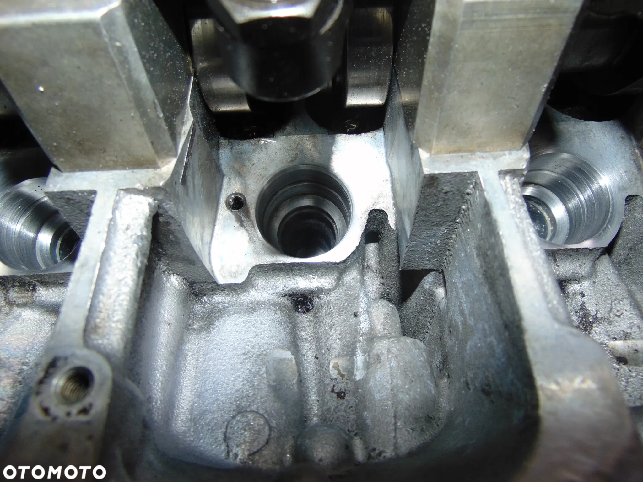 Głowica po regeneracji VW Phaeton/Tuareg 5,0 v10 Cena sztuka lewa/prawa strona (panewki na wzór szklanki w gratisie ) R070103373A - 13