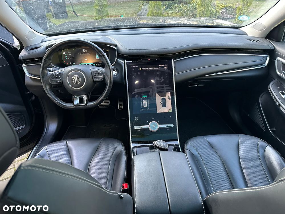 MG Marvel R Luxury - 10