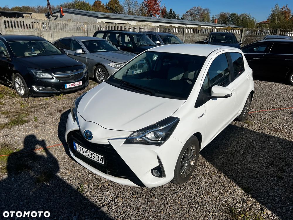Toyota Yaris - 1