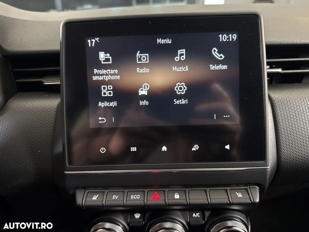 Renault Clio - 20
