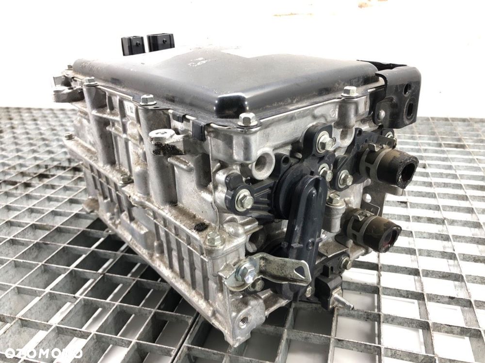 KONWERTER FALOWNIK  TOYOTA C-HR (_X1_) 2016 - 2022 1.8 Hybrid (ZYX10_, ZYX11_) 90 kW [122 KM] - 2