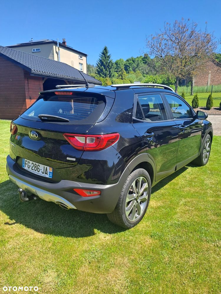 Kia Stonic - 6