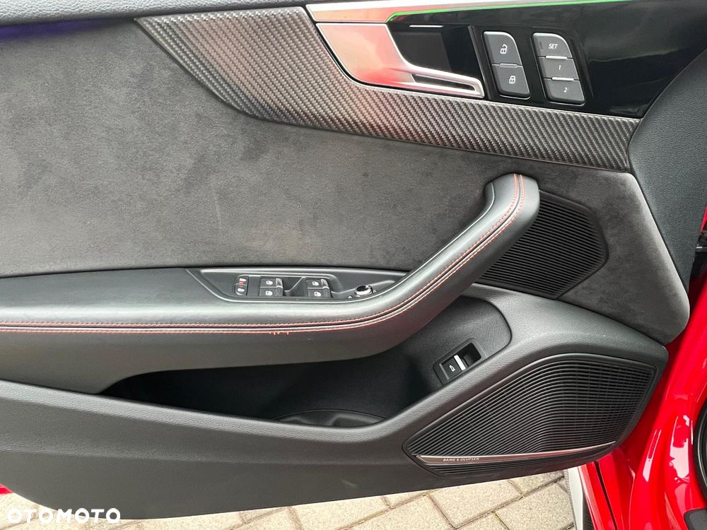 Audi RS4 Avant TFSI Quattro Tiptronic - 24