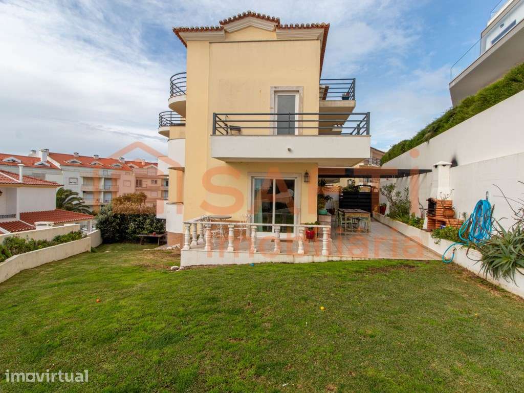 Moradia geminada no centro da Ericeira - Grande imagem: 2/38