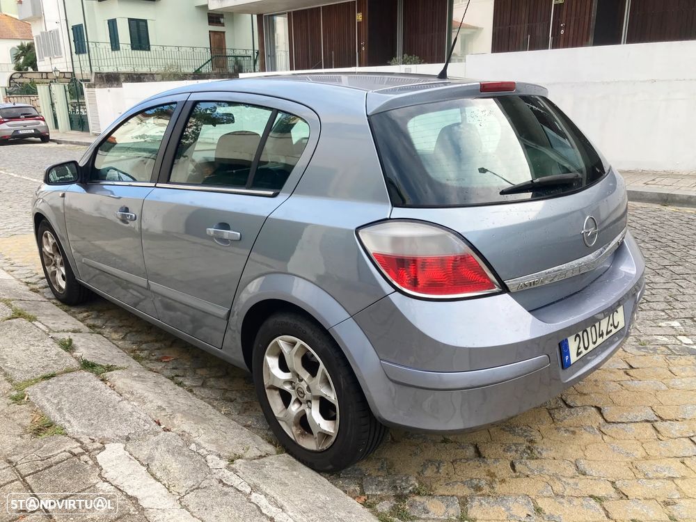 Opel Astra 1.7 CDTi Cosmo M5 - 5