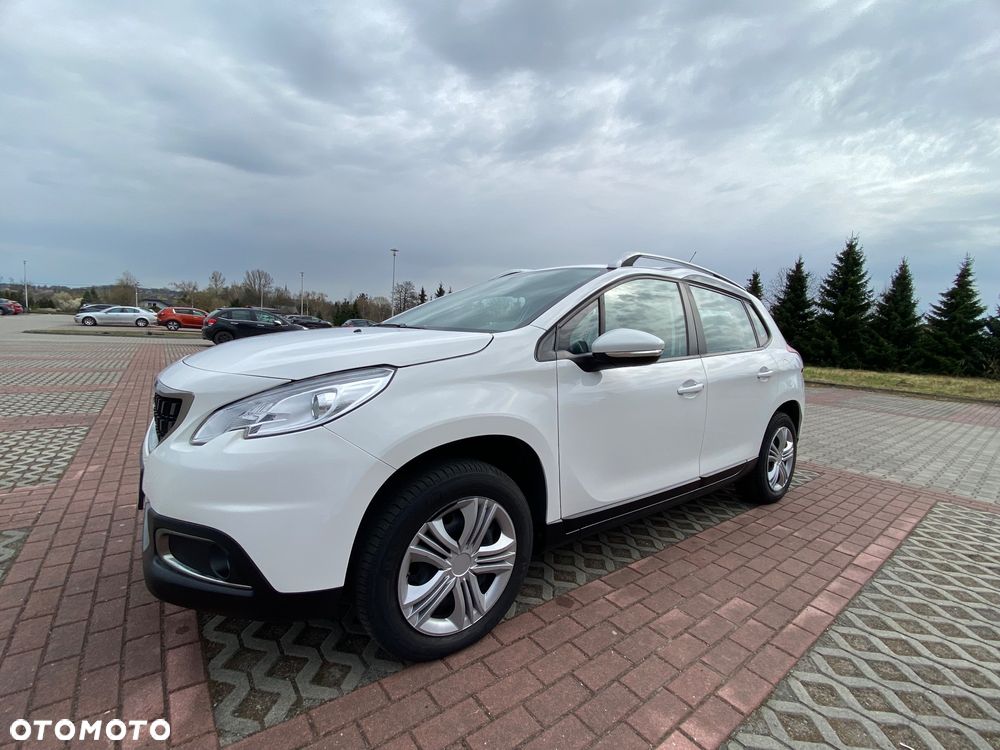 Peugeot 2008 1.2 Pure Tech Active - 10