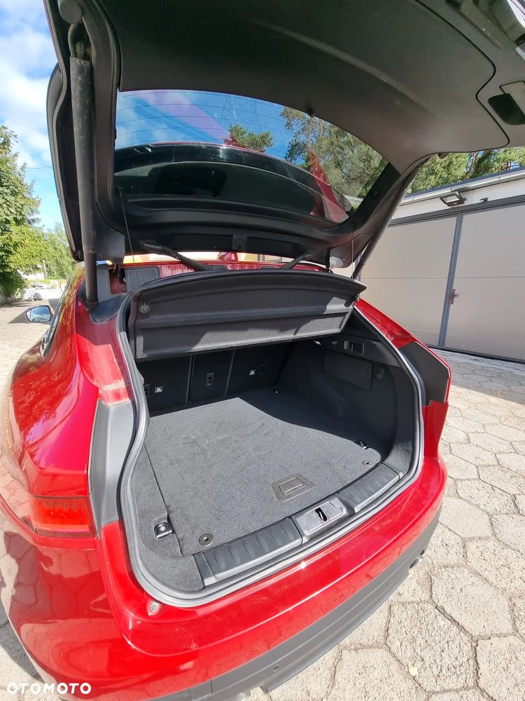 Jaguar F-Pace 2.0 i4D AWD Prestige - 11