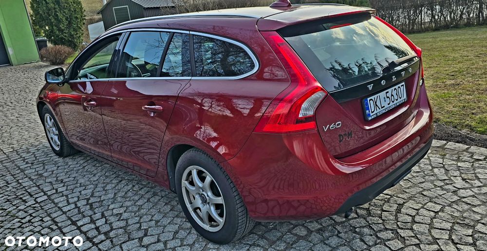 Volvo V60 D4 R-Design Summum - 6