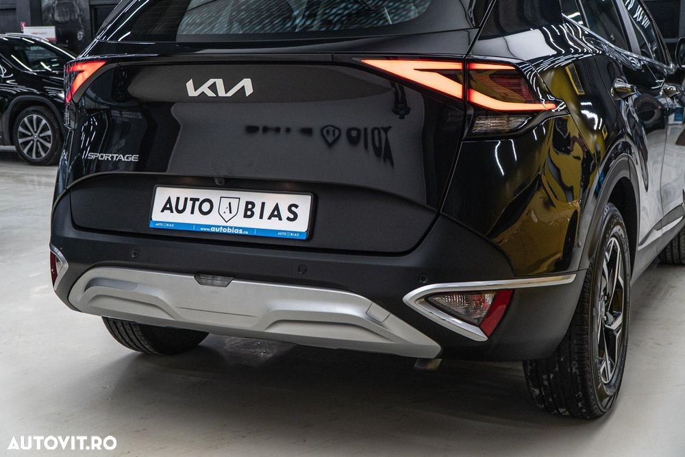 Kia Sportage 1.6 DSL MHEV 7DCT HP 4x2 Business Line - 13