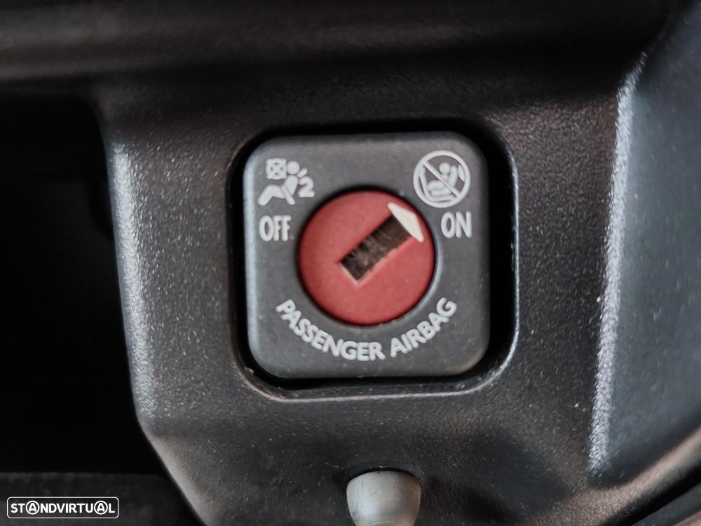 Peugeot 3008 1.5 BlueHDi Allure - 38