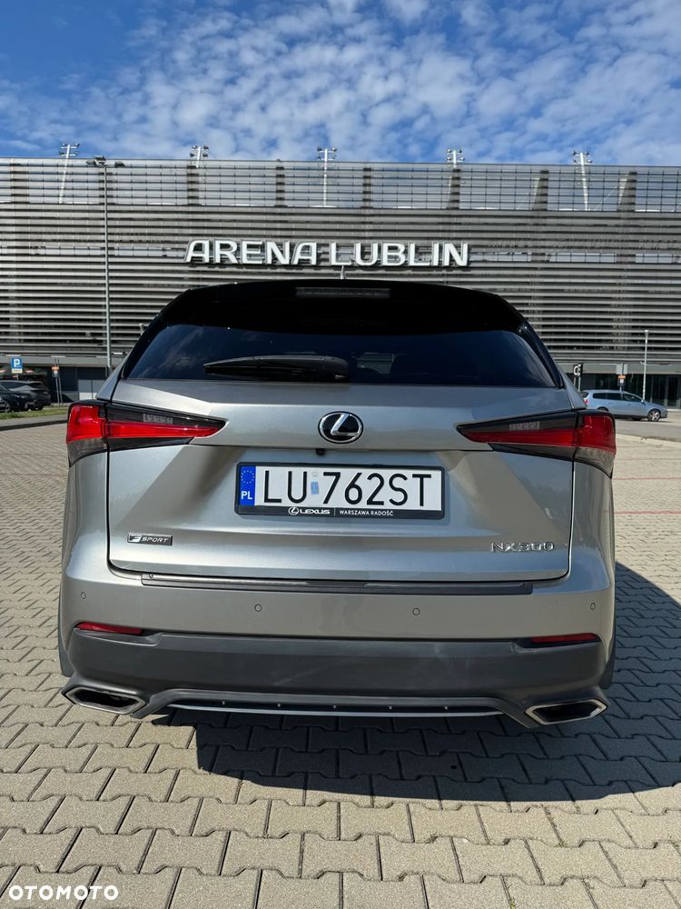 Lexus NX 300 F Sport AWD - 8