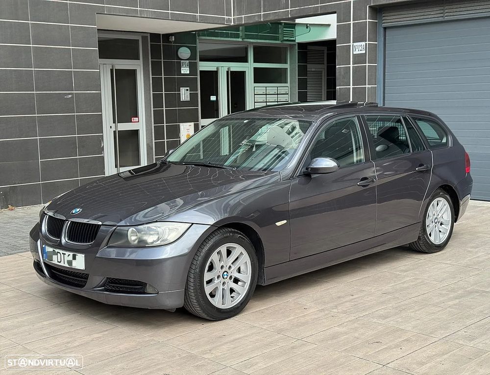 BMW 320 dA Exclusive - 18
