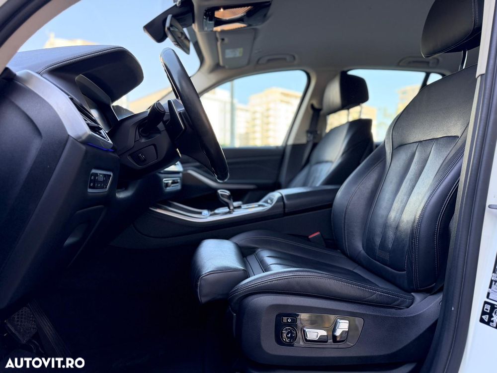 BMW X5 xDrive40d - 11