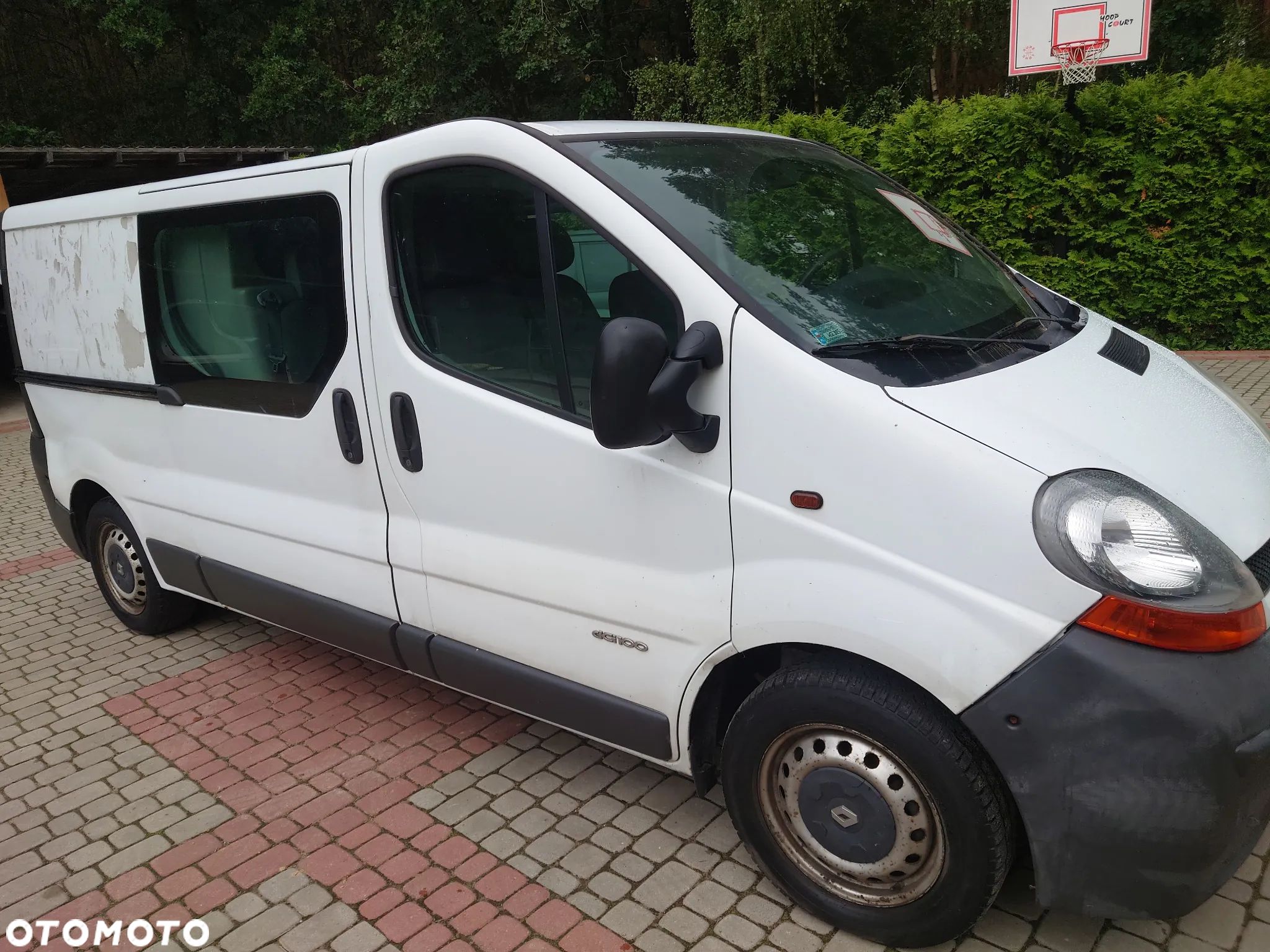 Renault Trafic - 1
