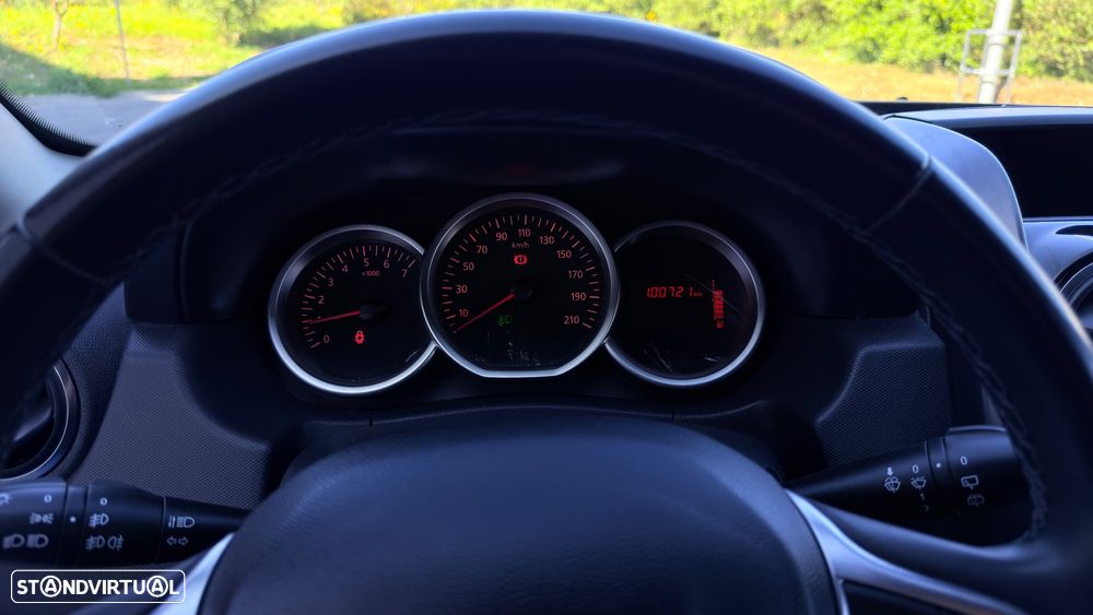 Dacia Duster 1.5 dCi Prestige - 10